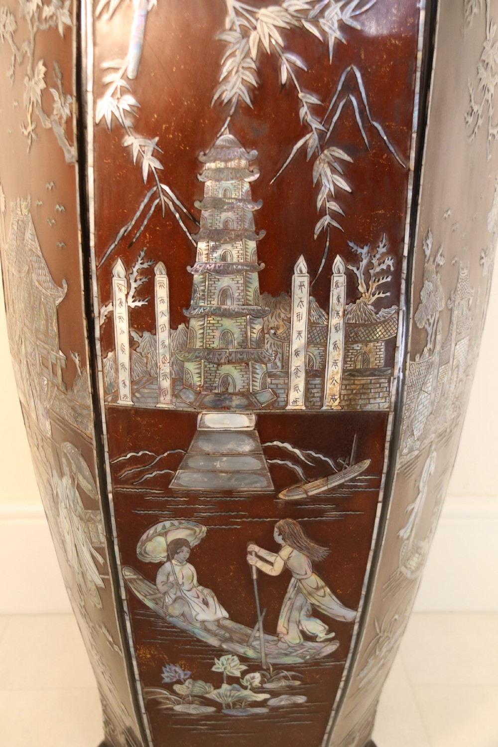 A very large Chinese Vase View XIV