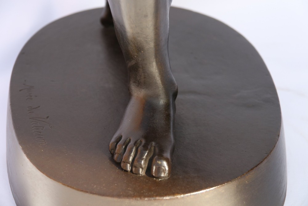 Bronze figure of The Discus Thrower View XV
