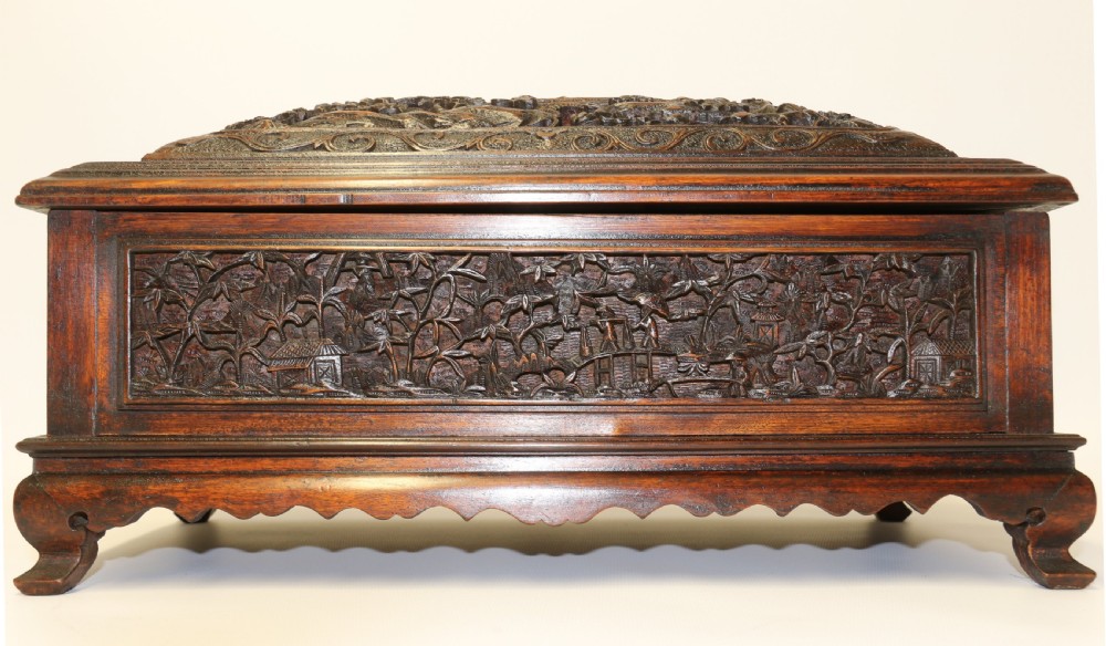 Chinese carved jewel casket View II