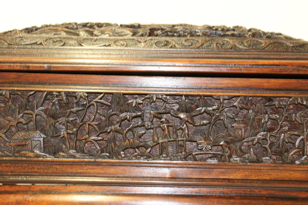 Chinese carved jewel casket View IV