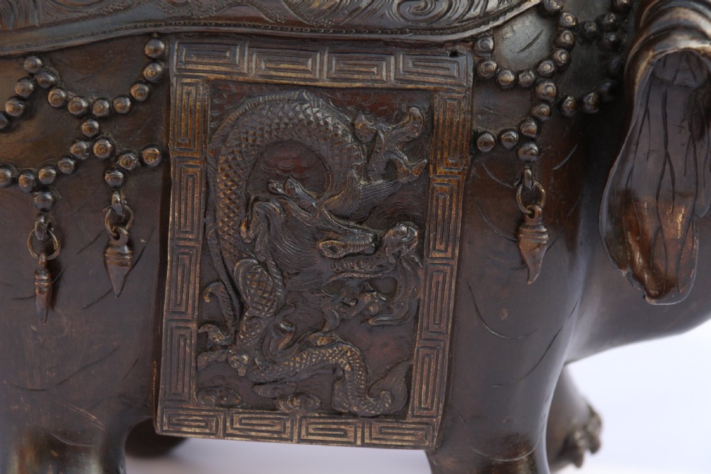 A Japanese Meiji period bronze elephant View IV