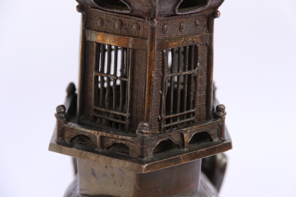 A Japanese Meiji period bronze elephant View XI