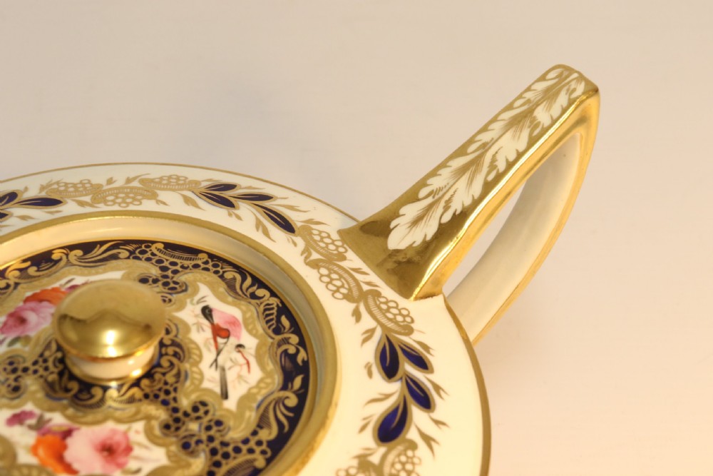 A superb Coalport Georgian Tea Pot and Stand View XVIII