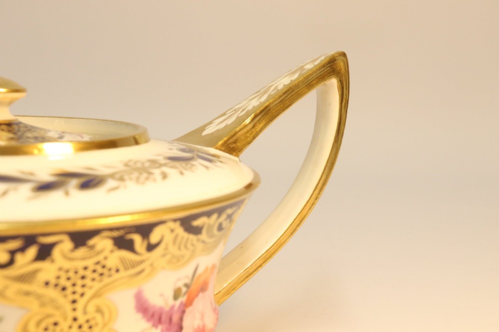A superb Coalport Georgian Tea Pot and Stand View XIX