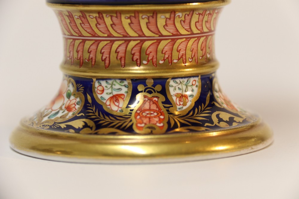 A superb early 19th century Spode Vase View IV