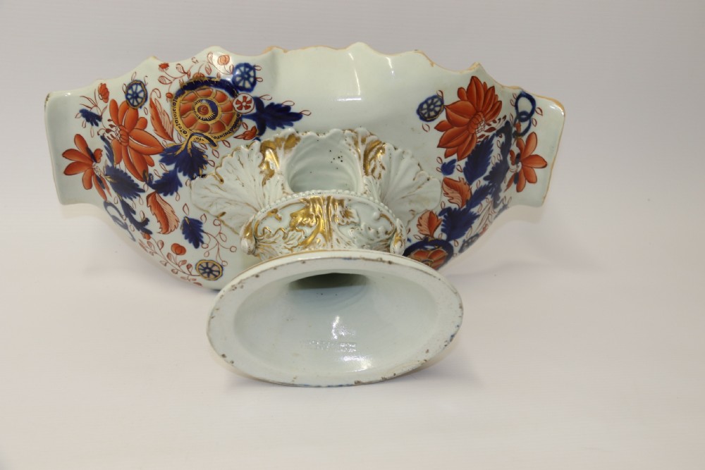 Early 19th Century Masons Ironstone China Dessert Service View VI