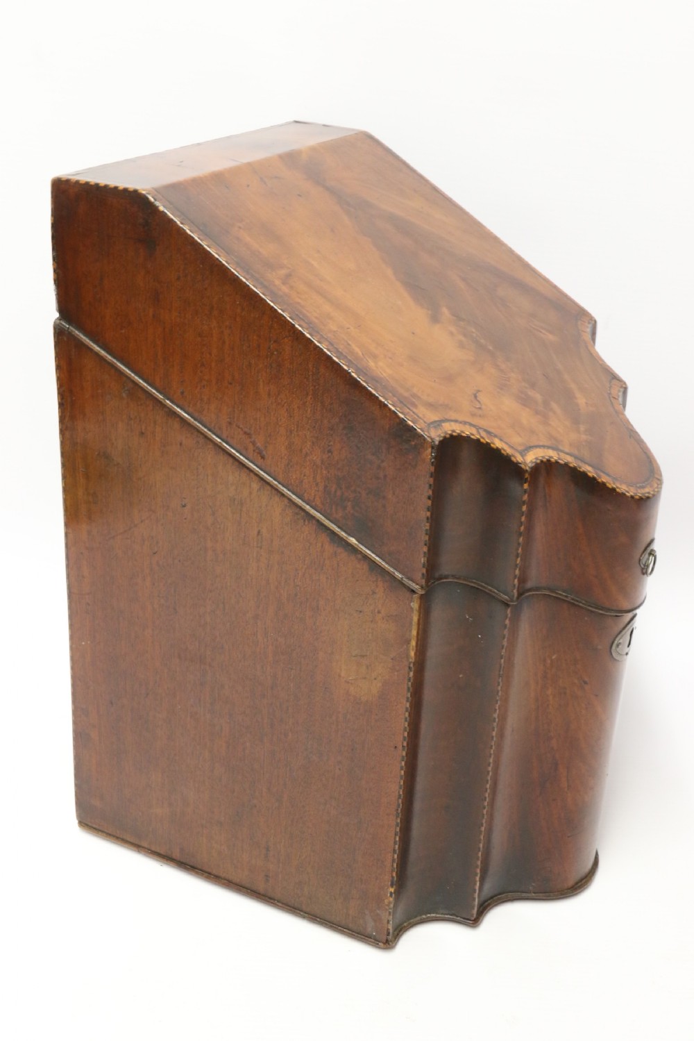 A fine Georgian Mahogany Cutlery Box, Circa 1760 View IV