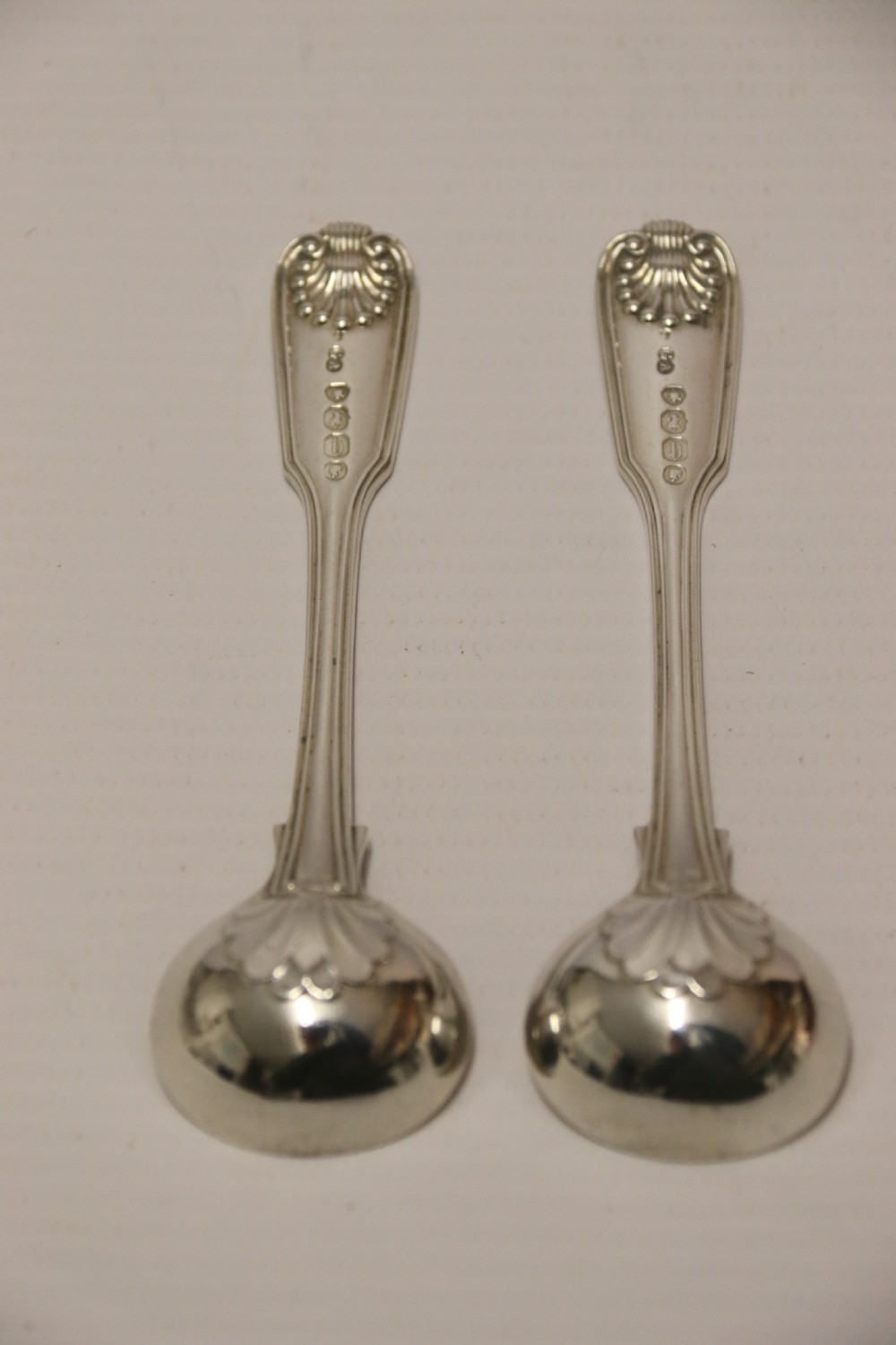 A fine pair of Antique early Victorian Silver Salt Spoons. View V
