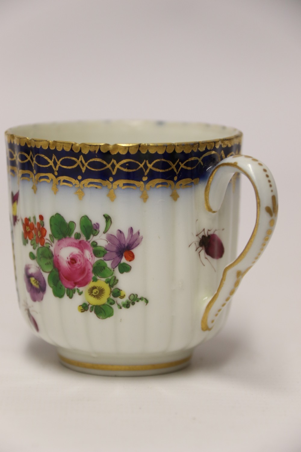 A Lord Henry Thynne First Period Worcester Coffee Can and Saucer by Samson C 1875 View XIII