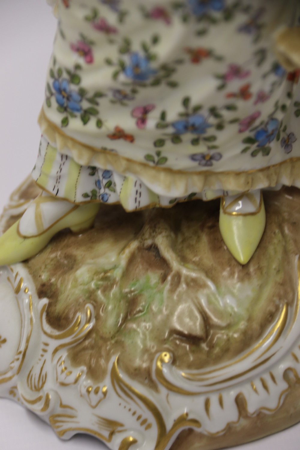 A superb pair of late 19th century Rudolstadt Volkstedt Figures   View XVIII