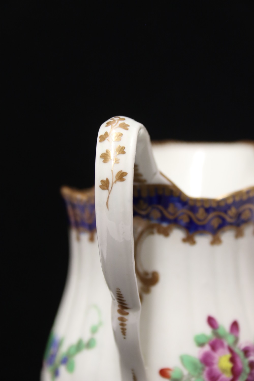 A Dr. Wall first period Worcester Cream Jug, C 1770 View VIII