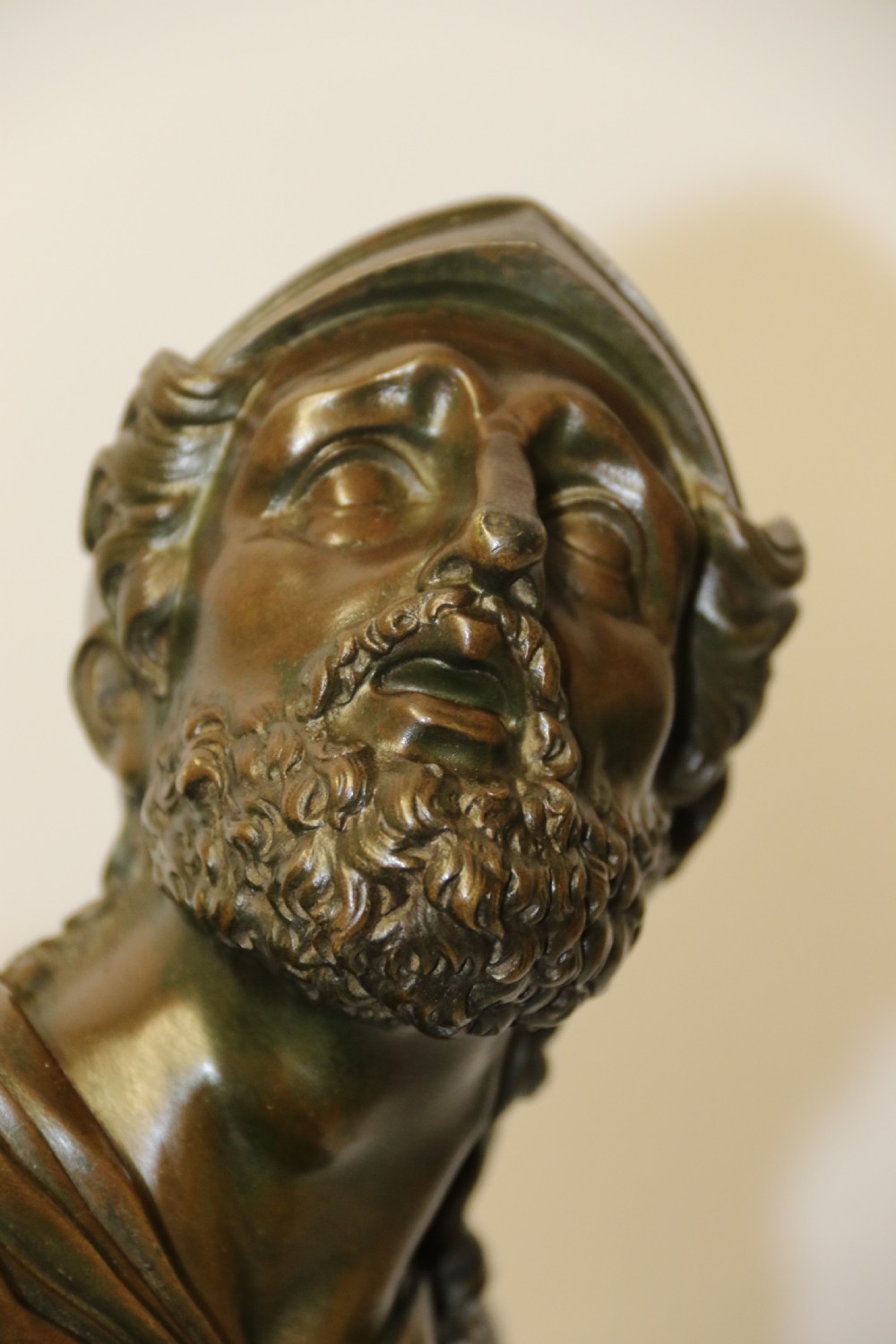A large Italian Grand Tour Bronze Sculpture of the Greek God Prometheus. View XIII