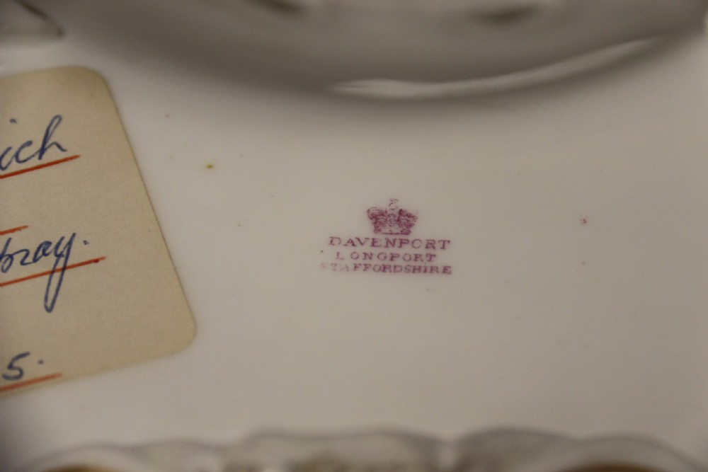 A fine early 19th c English Davenport Dish, Circa 1835 View XI