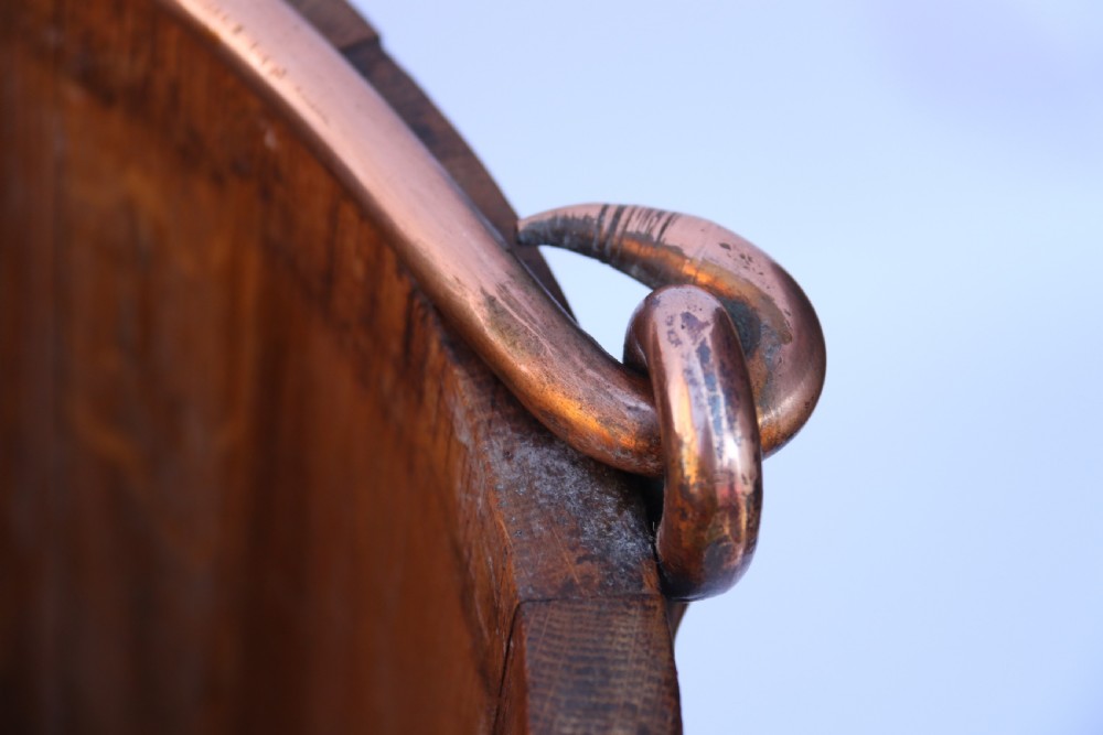 A rare George VI English oak Bucket , Circa 1930 View VIII
