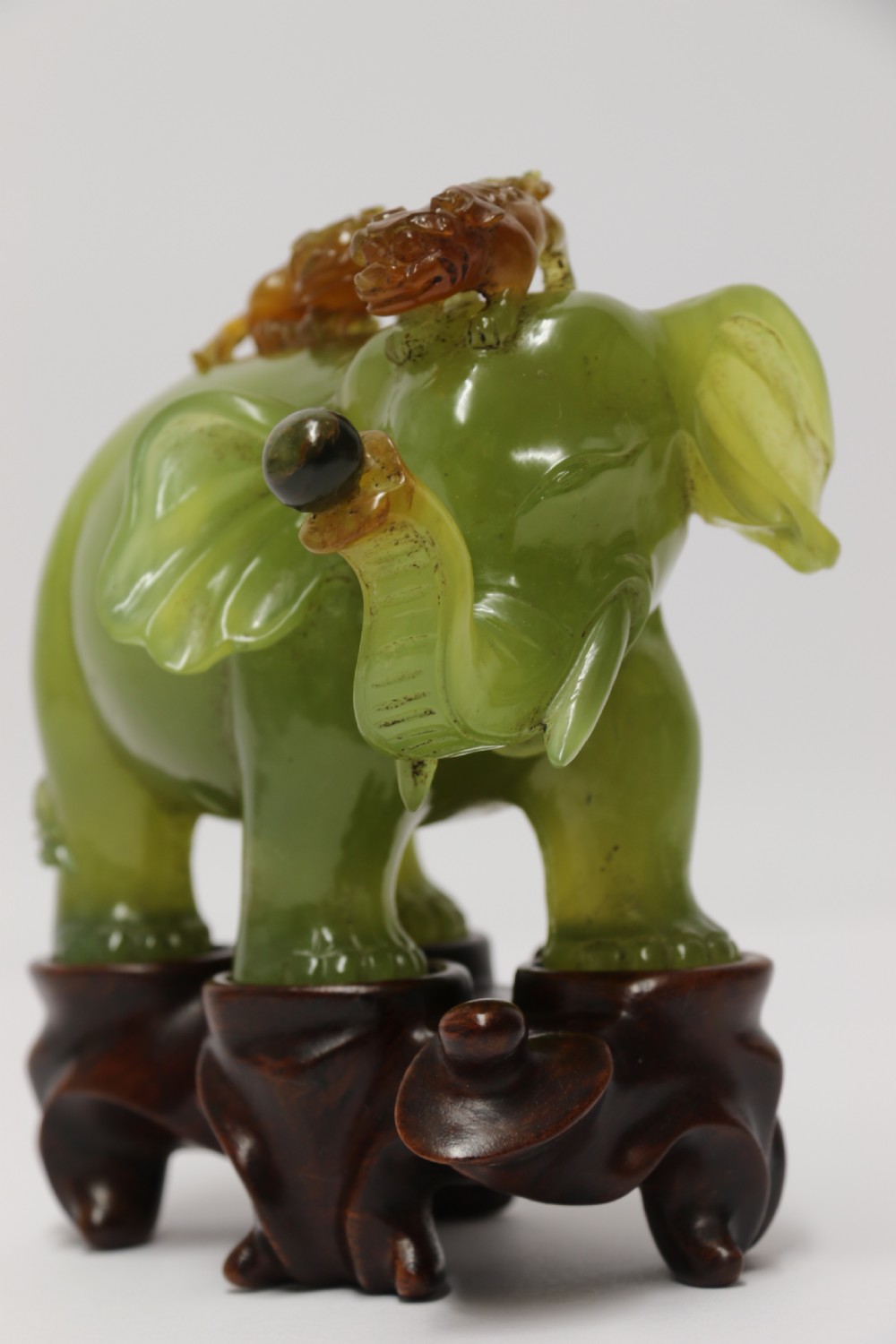 A fine Chinese carved hardstone study of a Elephant

A fine Chinese carved hardstone study of a Elephant

A fine Chinese carved hardstone study of a Elephant View IV