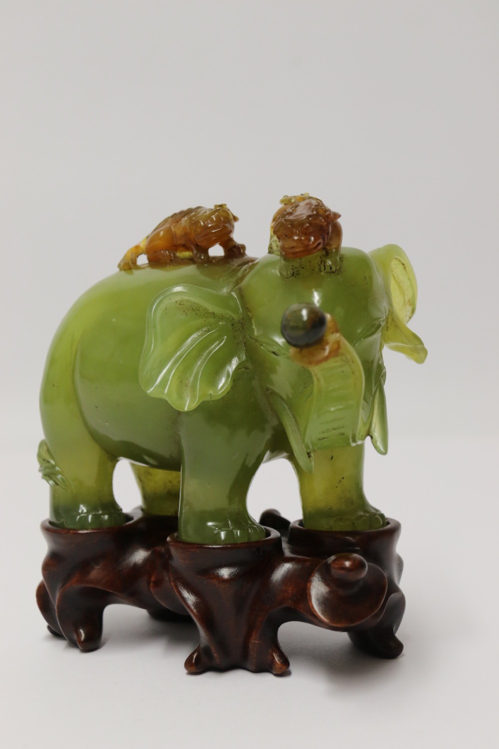 A fine Chinese carved hardstone study of a Elephant

A fine Chinese carved hardstone study of a Elephant

A fine Chinese carved hardstone study of a Elephant View XXII