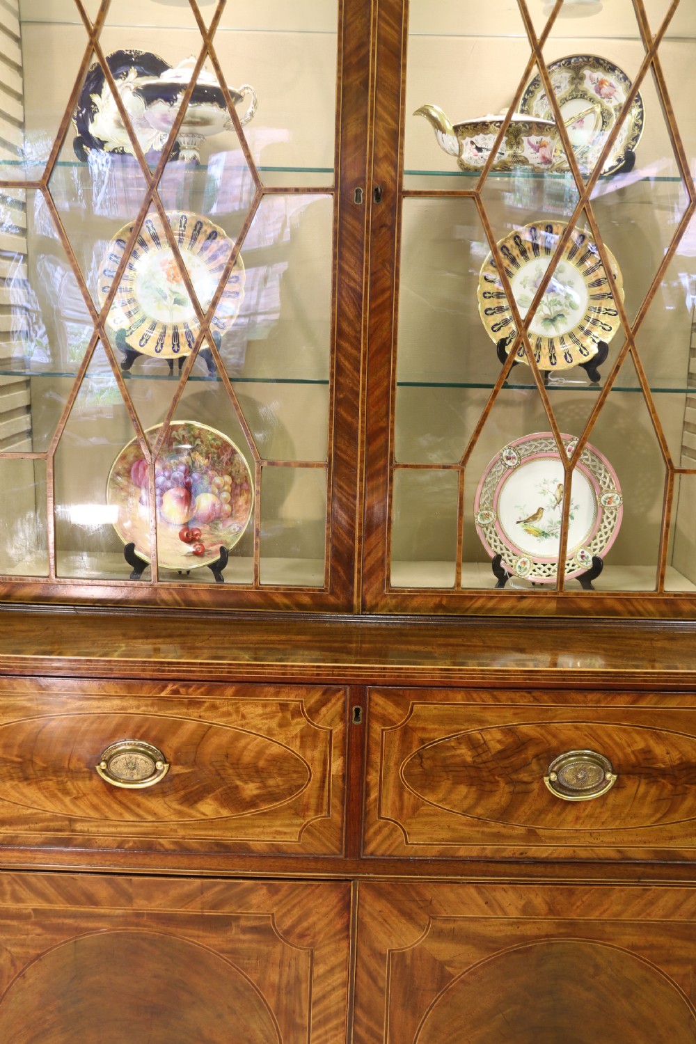 A superb George III Period inlaid Flame Mahogany Secretaire Bookcase/Display Cabinet  View VI