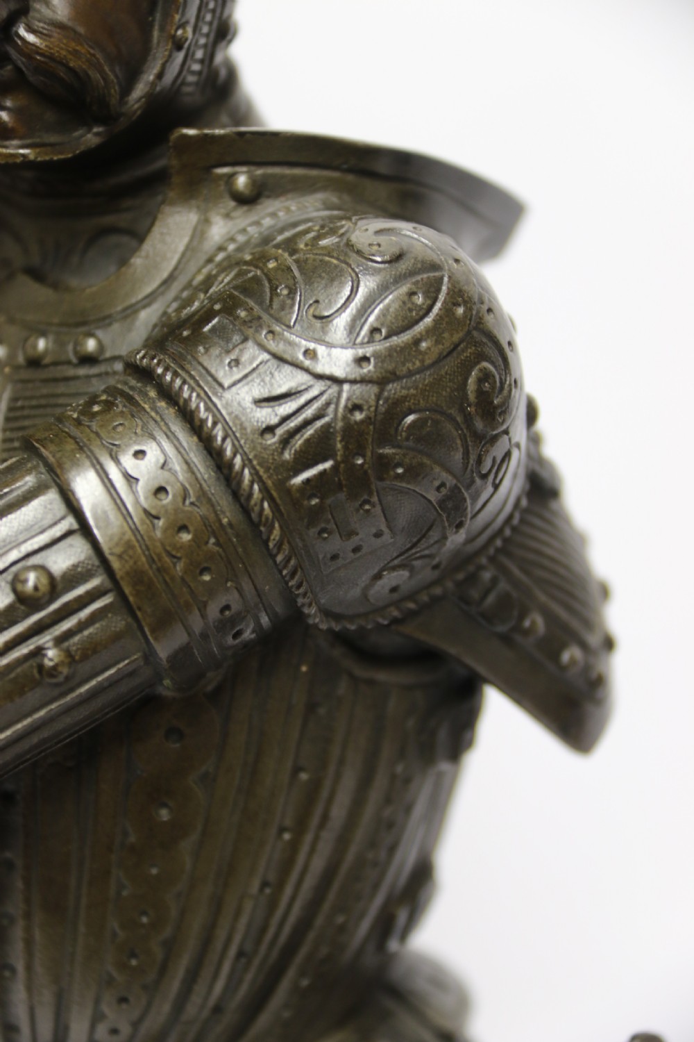Superb pair mid 19th C bronze knights, Circa 1860 View XI
