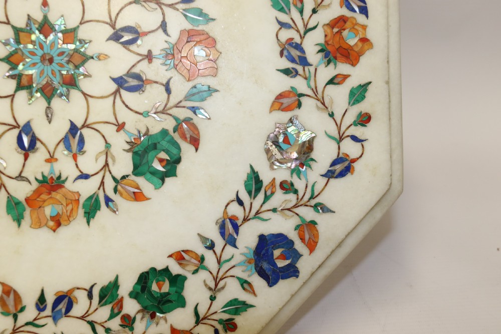 Indian white marble Table Top inlaid with semi precious cut stones, C 1900 View V