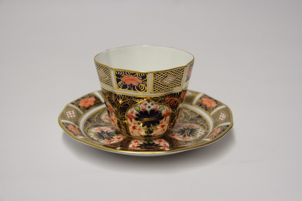 Crown Derby hand painted set of 6 cups and saucers, C 1910 -11 View III