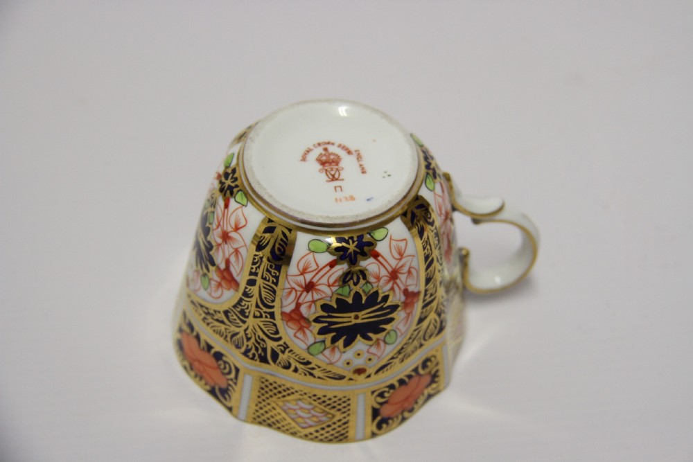 Crown Derby hand painted set of 6 cups and saucers, C 1910 -11 View VIII