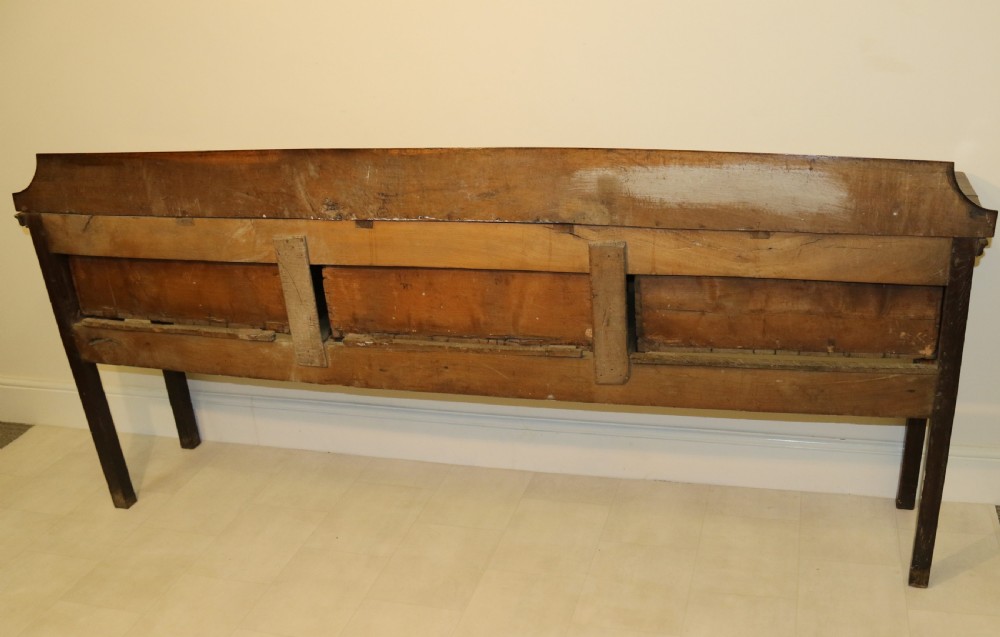 A good late 18th century three drawer oak dresser base   View XIII