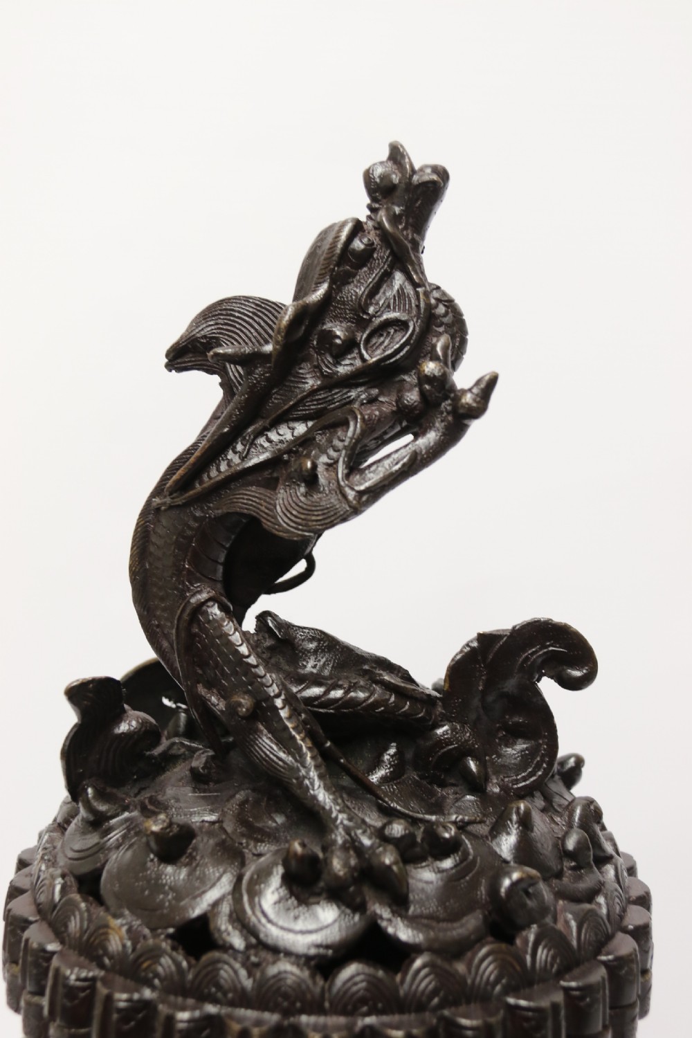 A large and impressive Japanese Meiji period bronze censer View XII