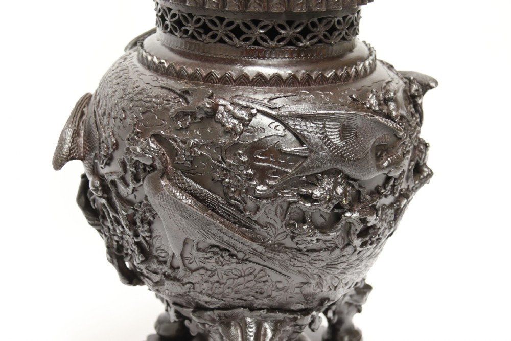 A large and impressive Japanese Meiji period bronze censer View XIII
