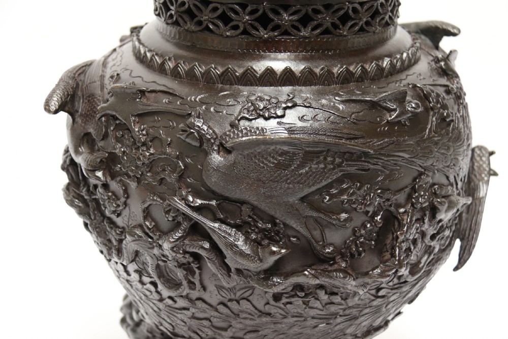 A large and impressive Japanese Meiji period bronze censer View XIV