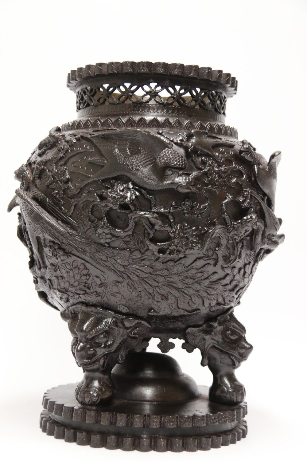A large and impressive Japanese Meiji period bronze censer View XXI