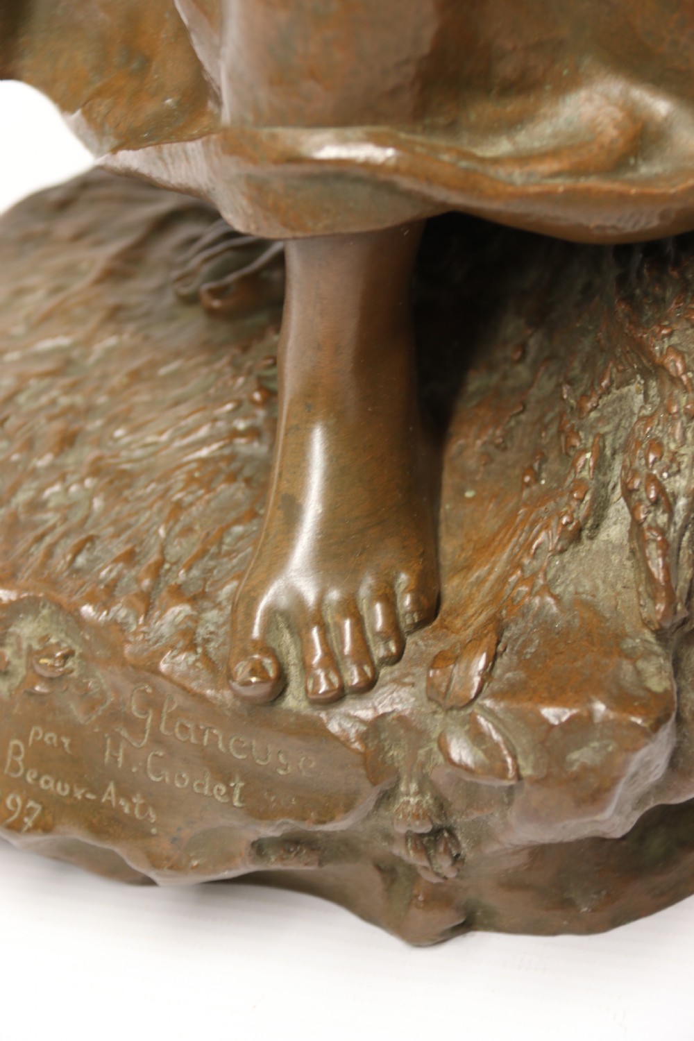 A beautiful pair of large bronze figures depicting farm workers View XIX
