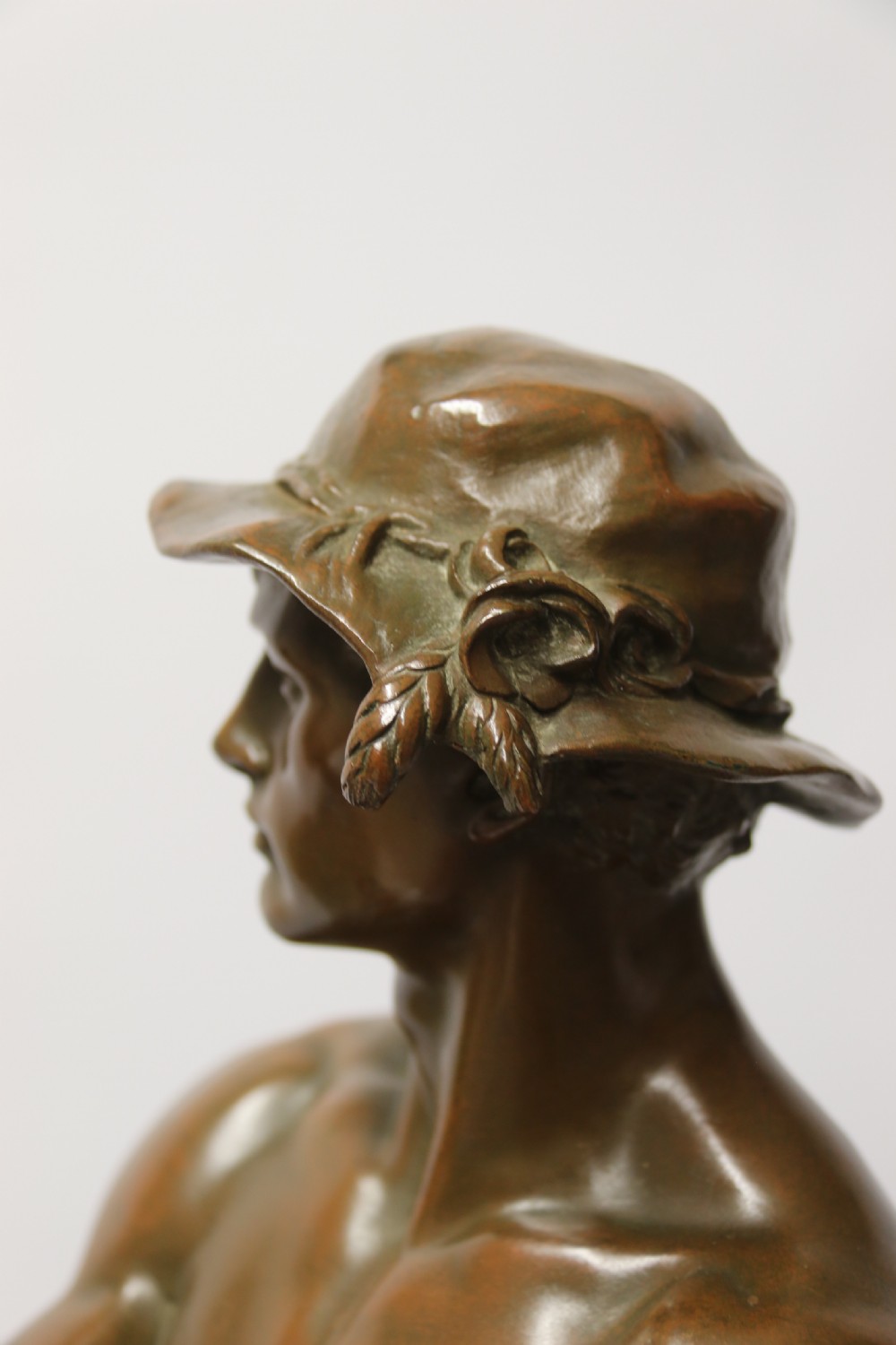 A beautiful pair of large bronze figures depicting farm workers View XXIV
