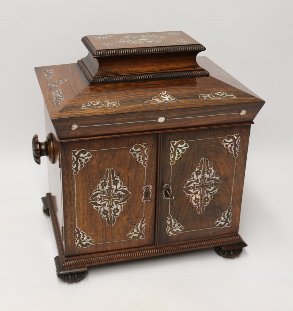 A fine late Regency Ladies fitted cabinet