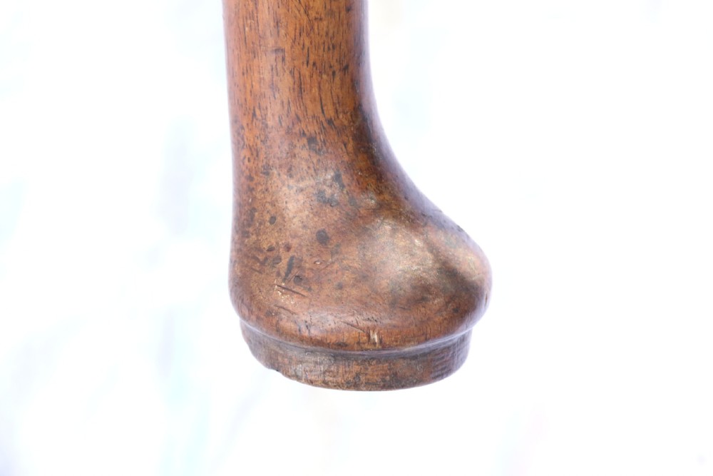 A Rare Early Georgian Figured  Walnut Writing Table C 1750 View V