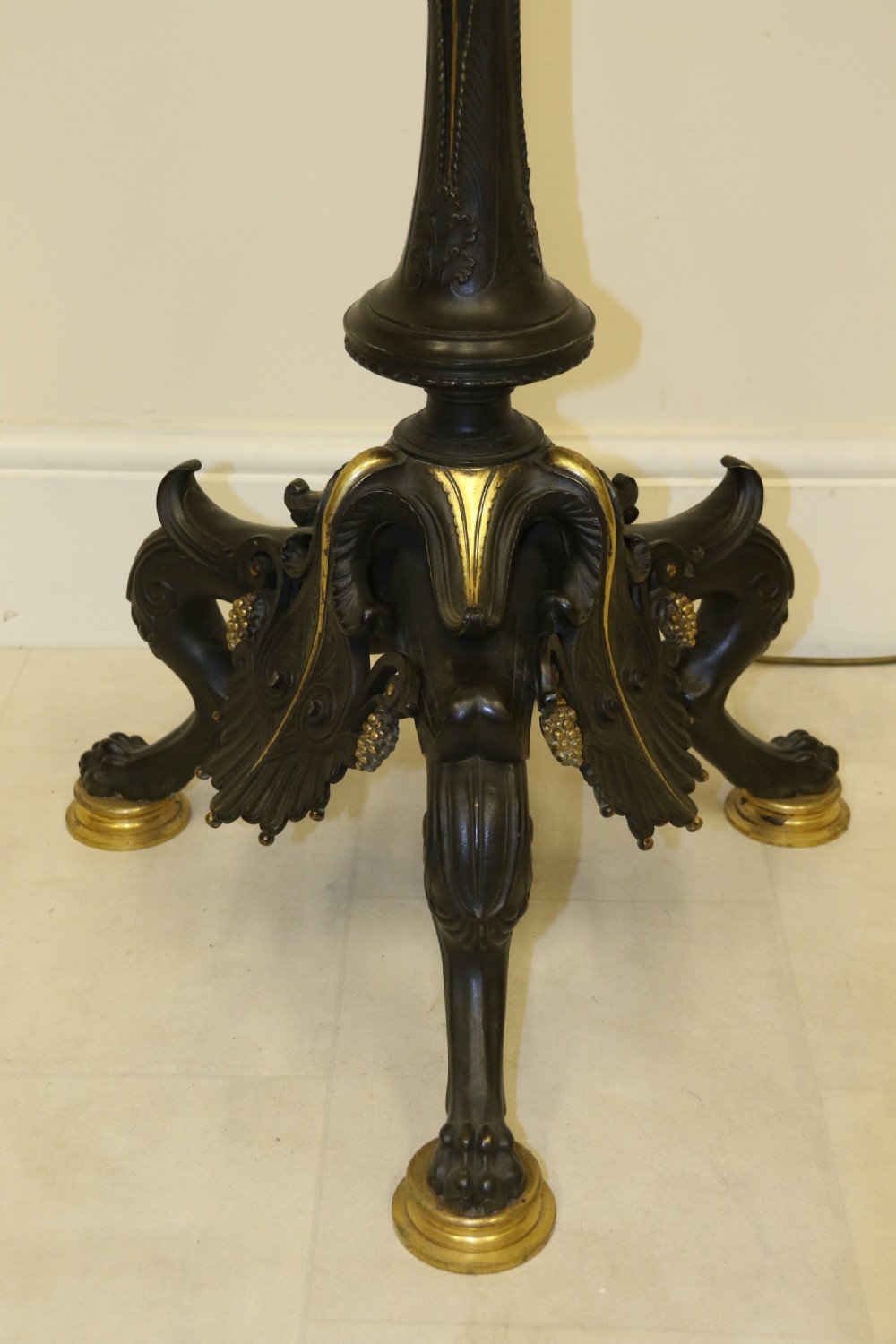 An exceptional late 19th century bronze standard lamp. View VII