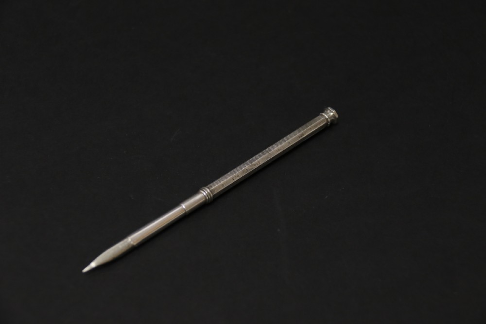 A Victorian silver pen/pencil by Cronin Wheeler & Co View III