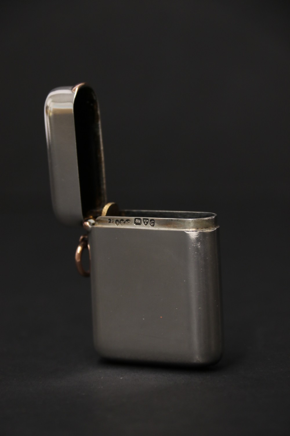 An Edwardian silver and gold seamless  vesta case by Sampson Mordan View V