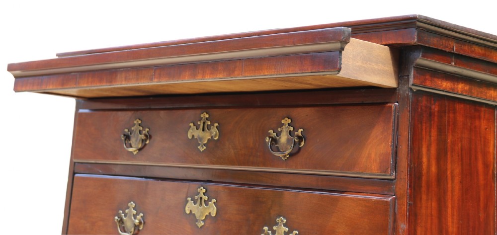 rare Irish early Georgian Mahogany Tallboy  Chest of Drawers, Circa 1750  View II
