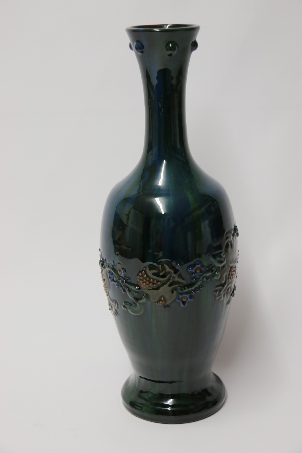 Sir Edmund Harry Elton Sunflower Studio pottery vase, C 1890 View VII