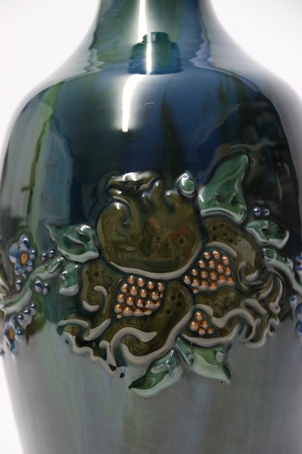 Sir Edmund Harry Elton Sunflower Studio pottery vase, C 1890 View XV