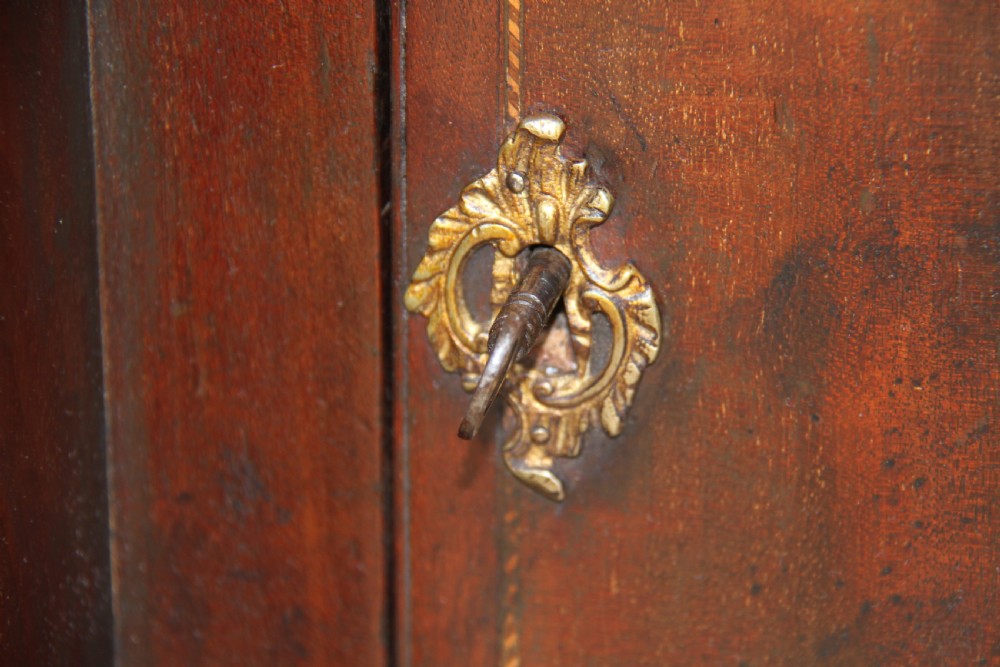 Kneehole Desk inlaid with marquetry, George III period  View XIII
