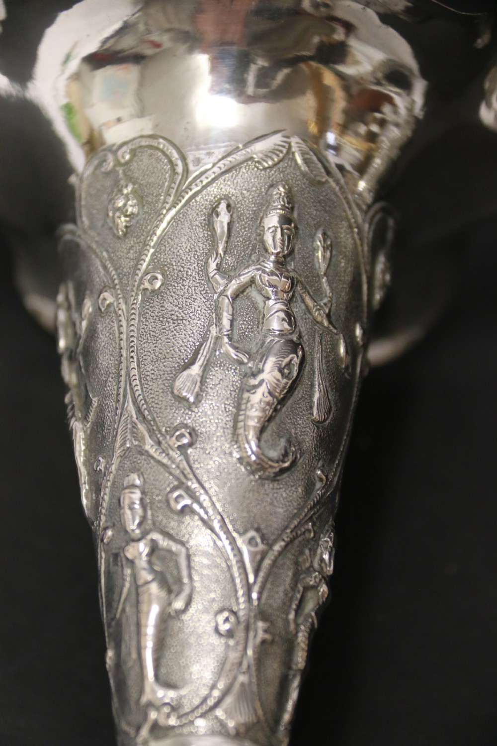 A fine pair of 19th century Raj Period Indian silver vases View X