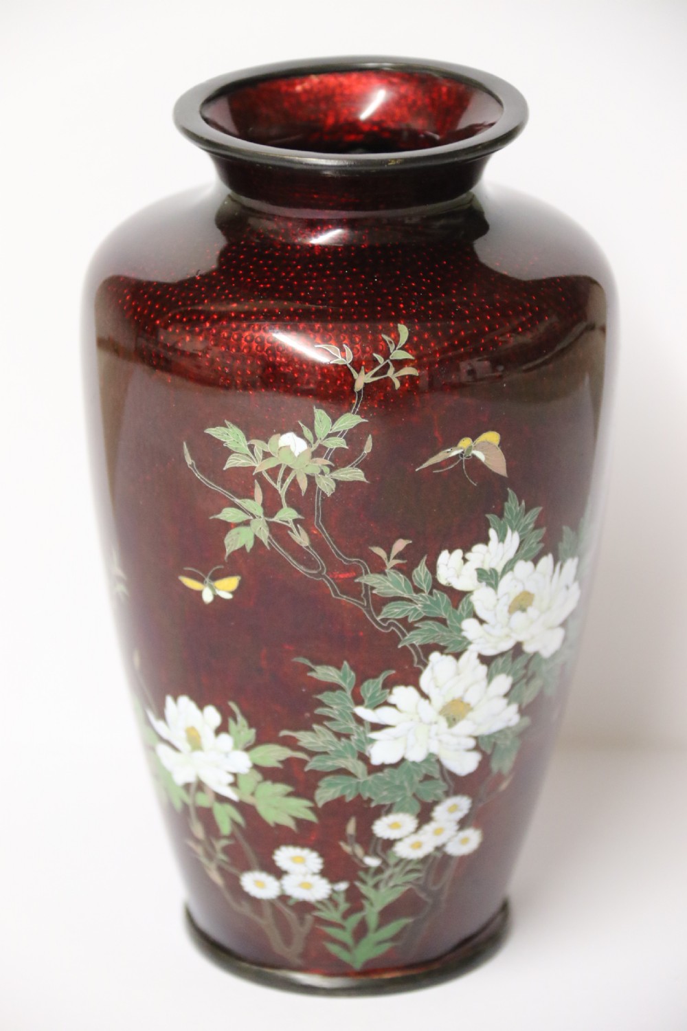 A fine Japanese cloisonné vase by The Ando Company. View II
