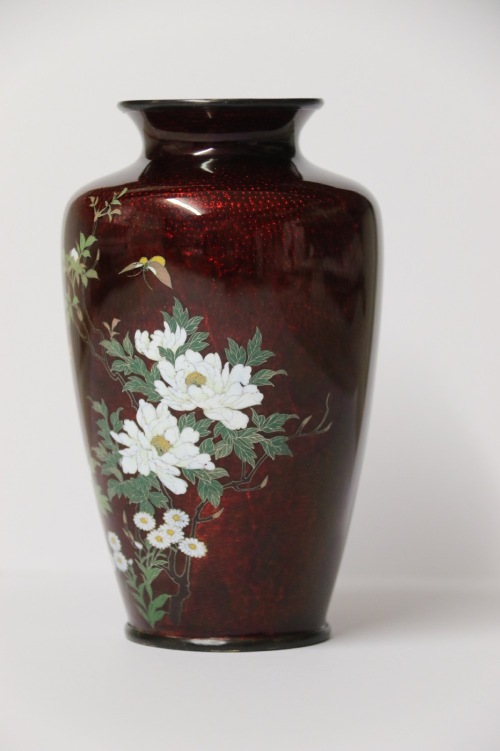 A fine Japanese cloisonné vase by The Ando Company. View III