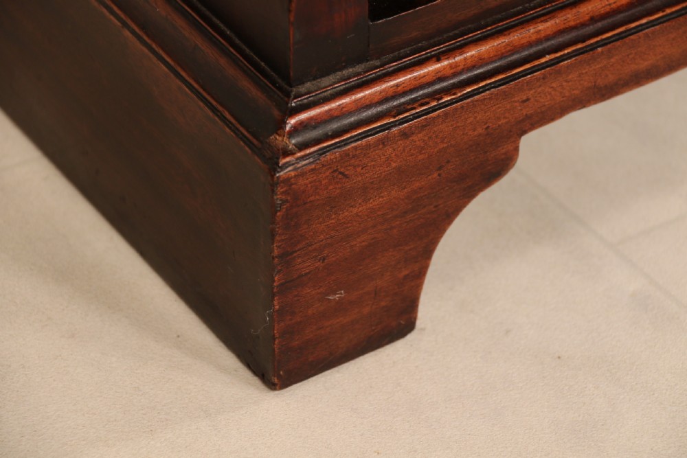An Edwardian mahogany bookcase with open fully adjustable shelves View XI