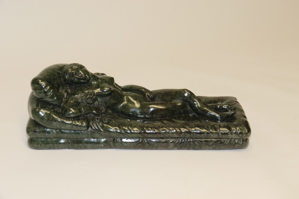 A superb 19th C Grand Tour Italian serpentine marble carved sculpture of Venus View IX