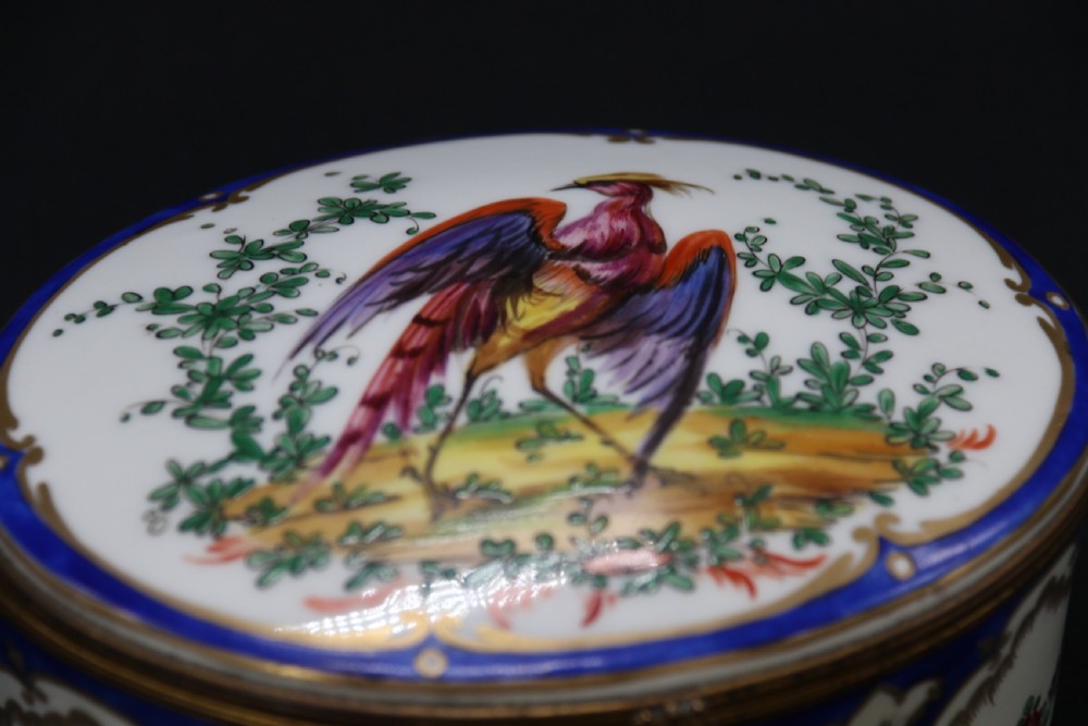 A late 19th century French hand painted porcelain oval box by Samson of Paris View VIII