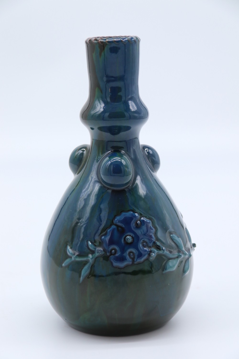 Sir Edmund Harry Elton sunflower studio pottery vase, circa 1890 View XII