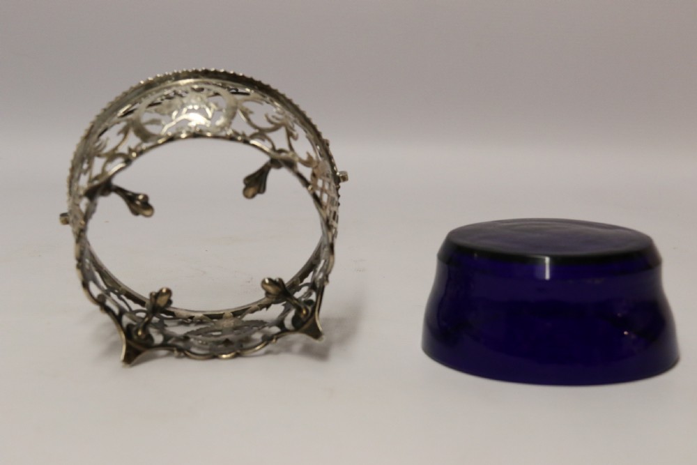Edwardian silver sugar basket with original blue glass liner 1902 -3 View VIII