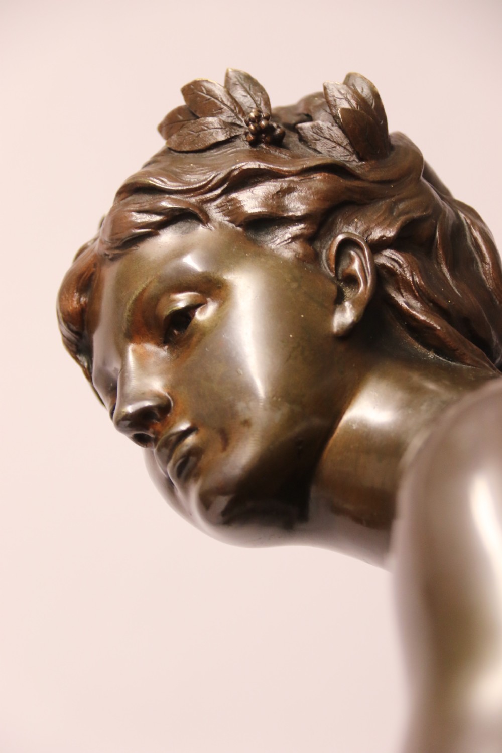 A most impressive large classical bronze study of a female artist by Jean-Paul Aube, C 1890 View IV